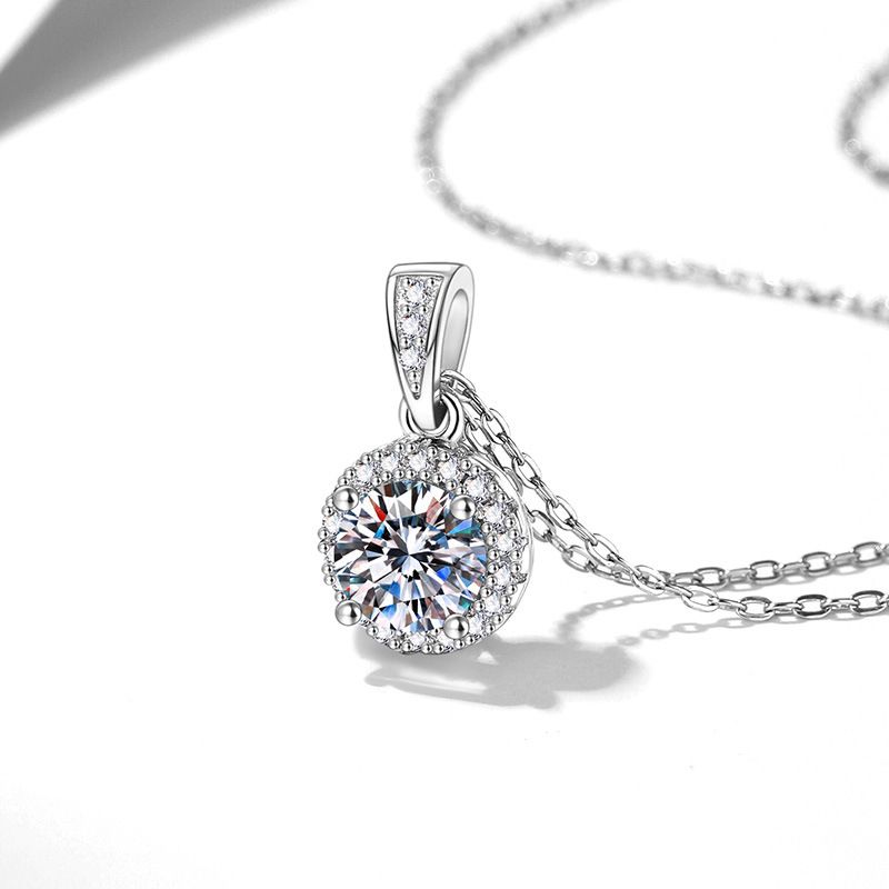 0.5-2ct Round Moissanite Neckl - đánh giá và giá Charm Necklace Dainty