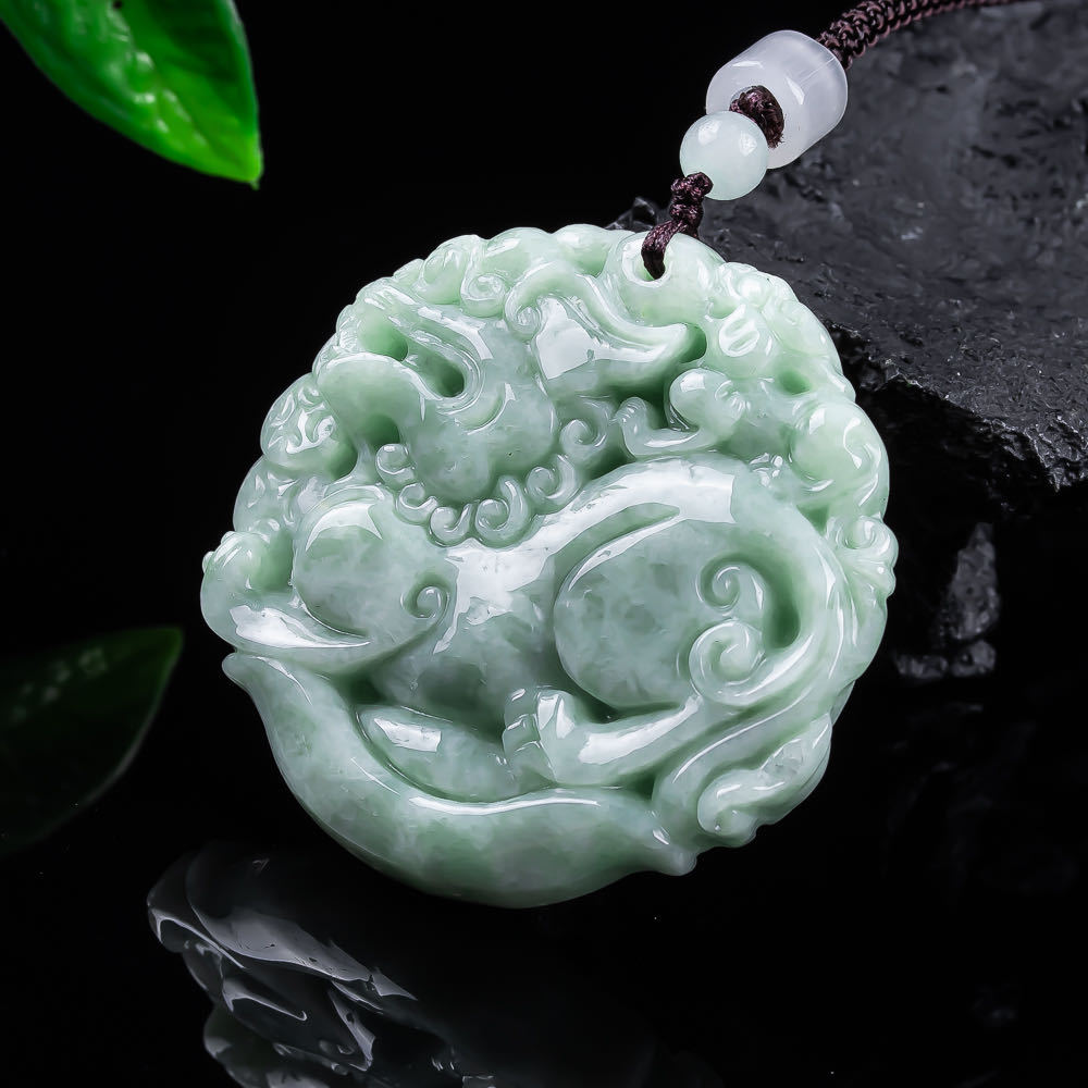 Natural Myanmar Jadeite Pixiu  - đánh giá và giá Woman Accessory